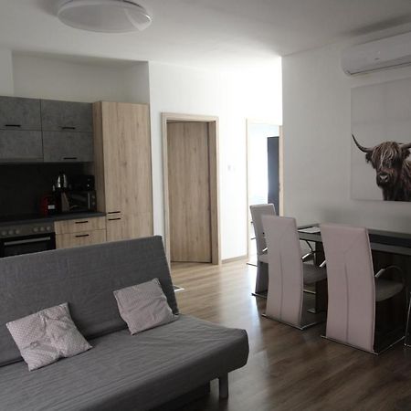 Апартаменти Garden Apartman House Печ Екстер'єр фото